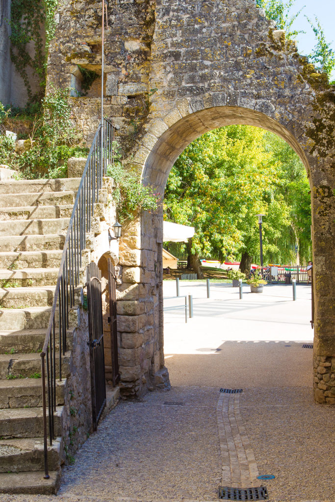 Village historique en Dordogne